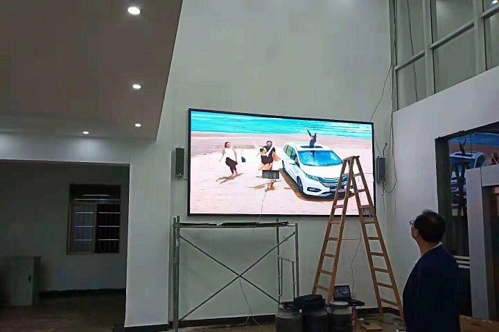 吉安市血站中心10平方室内P2.5高清全彩屏