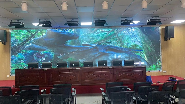 新余虎跃学校22m2Q1.8ProLED屏